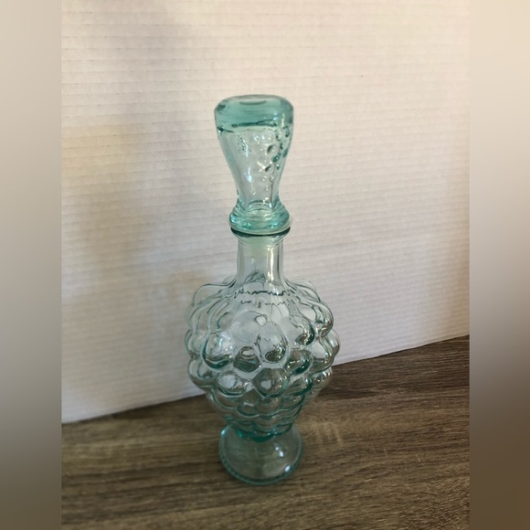 Vtg Etrusca Italy Grape Shaped Decanter with Stopper - Picture 5 of 14